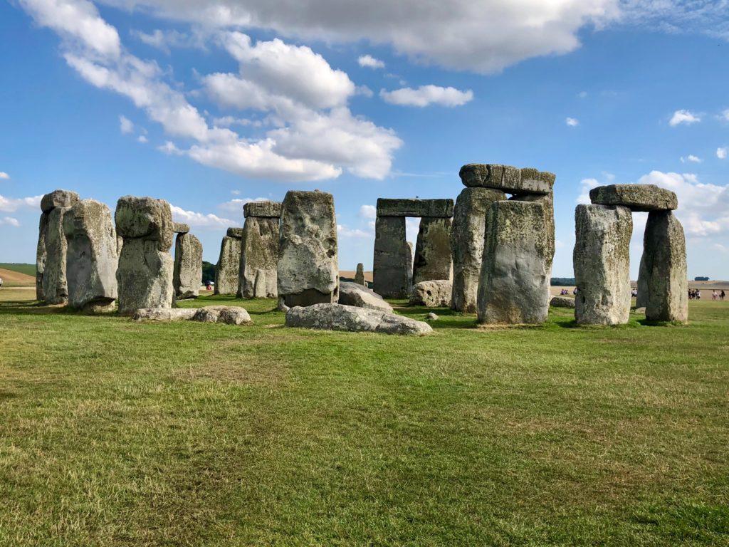 Activities - places to visit - Stonehenge