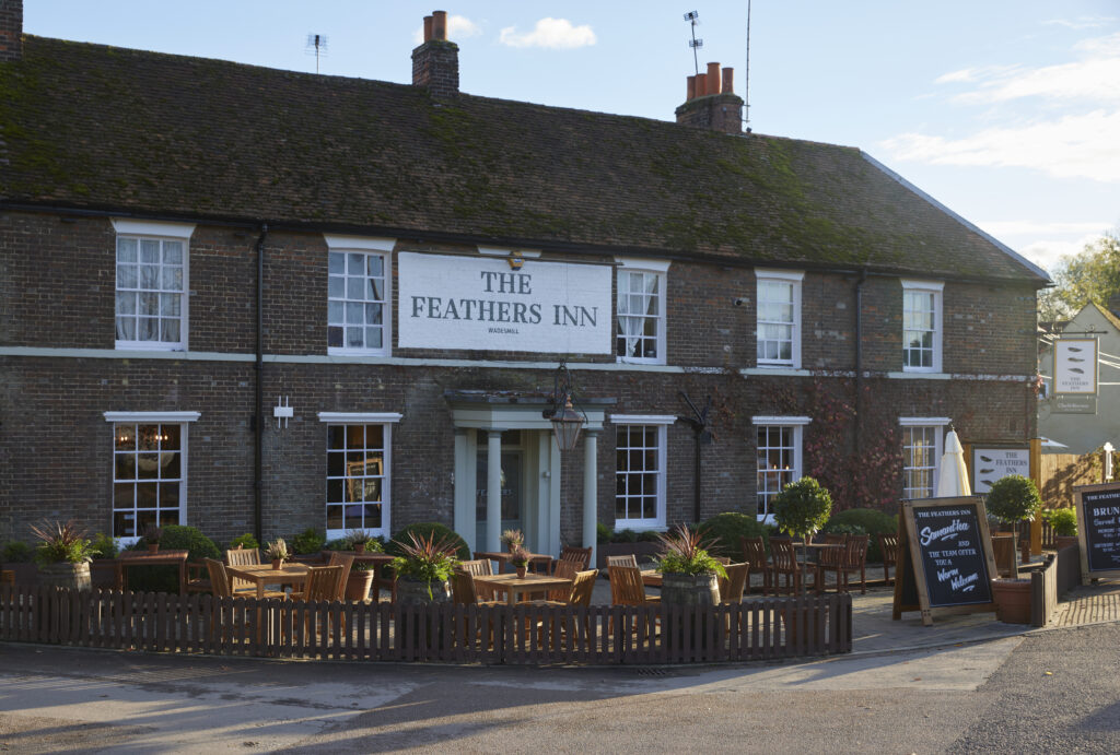 The Feathers, Wadesmill