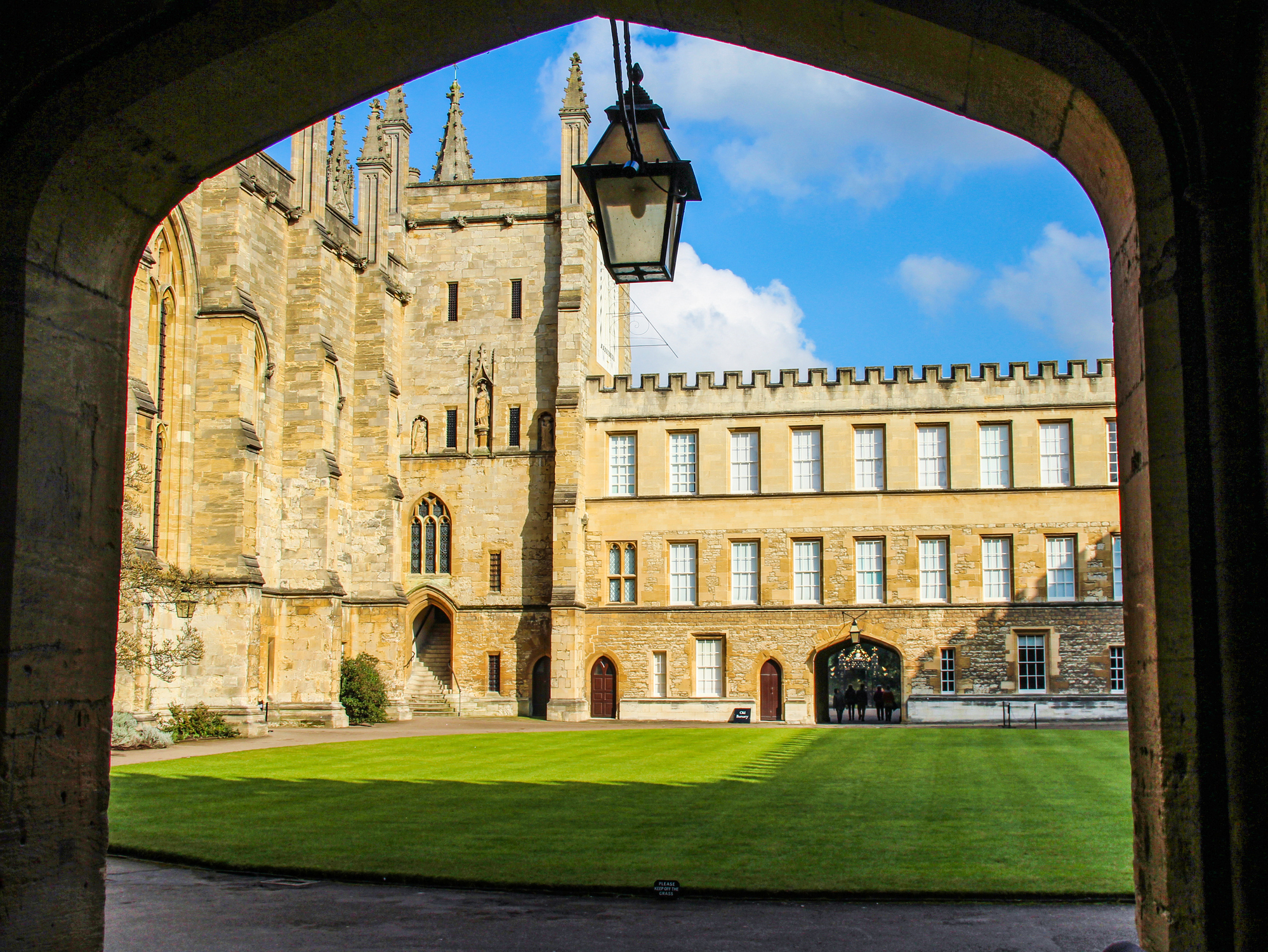 New College Courtyard: Filming Locations Harry Potter