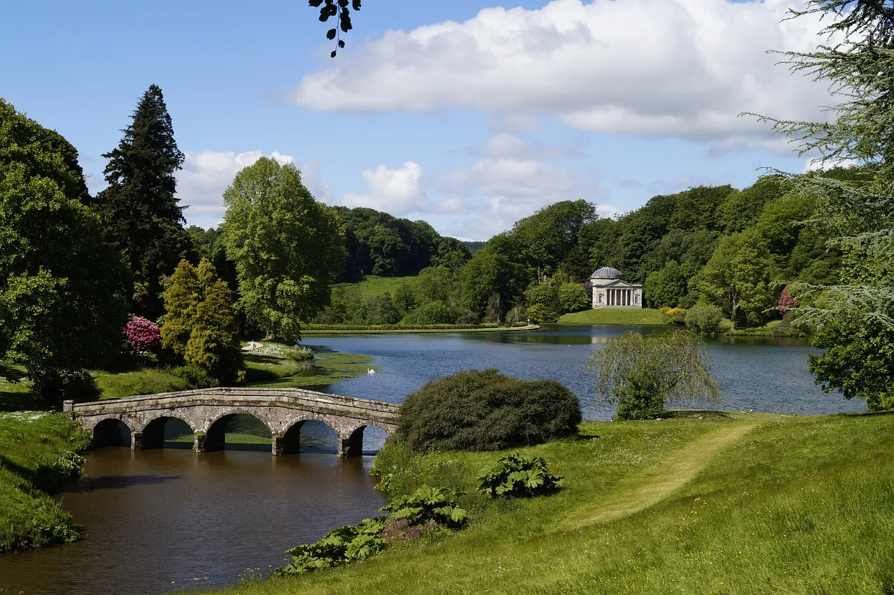 Stourhead - National Trust spots to visit in Wiltshire 