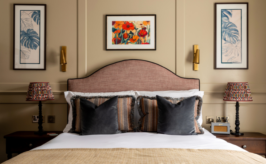 Coach & Horses, Kew, London