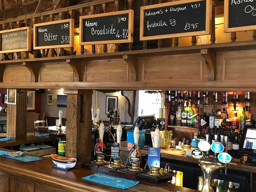 Cherry Tree Pub Stay In A Pub