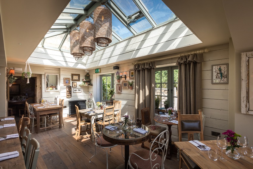 Country Pub Retreat in the Cotswolds